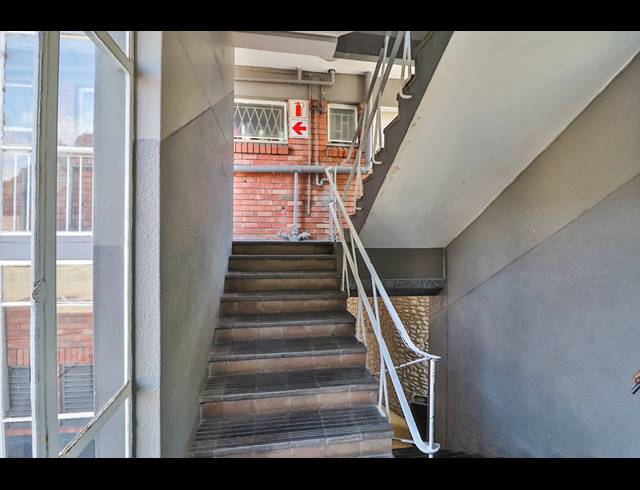 1 BEDROOM APARTMENT FOR SALE IN GQEBERHA CENTRAL